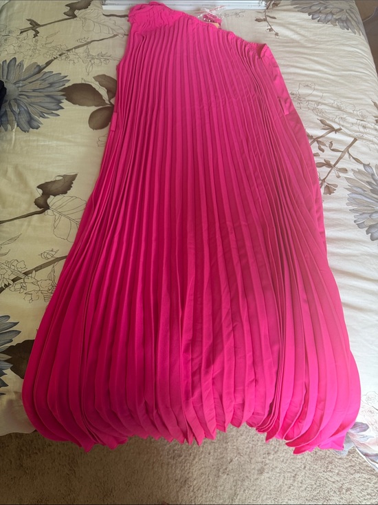 BTFBM Dresses & Skirts - One-Shoulder Pleated Maxi Dress in Vibrant Pink